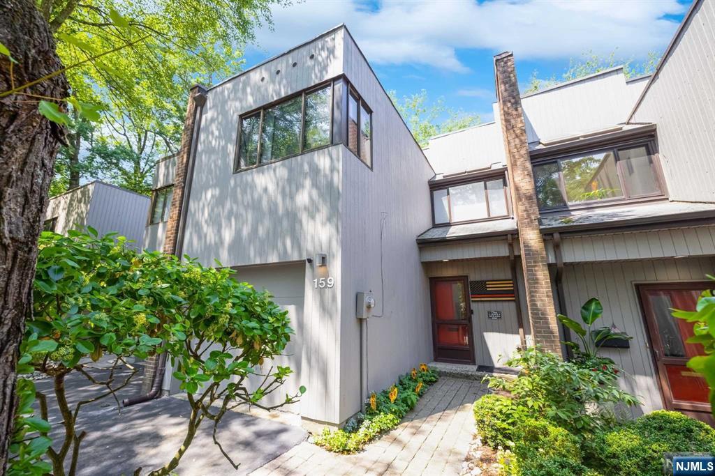 159 Pond Drive 13D