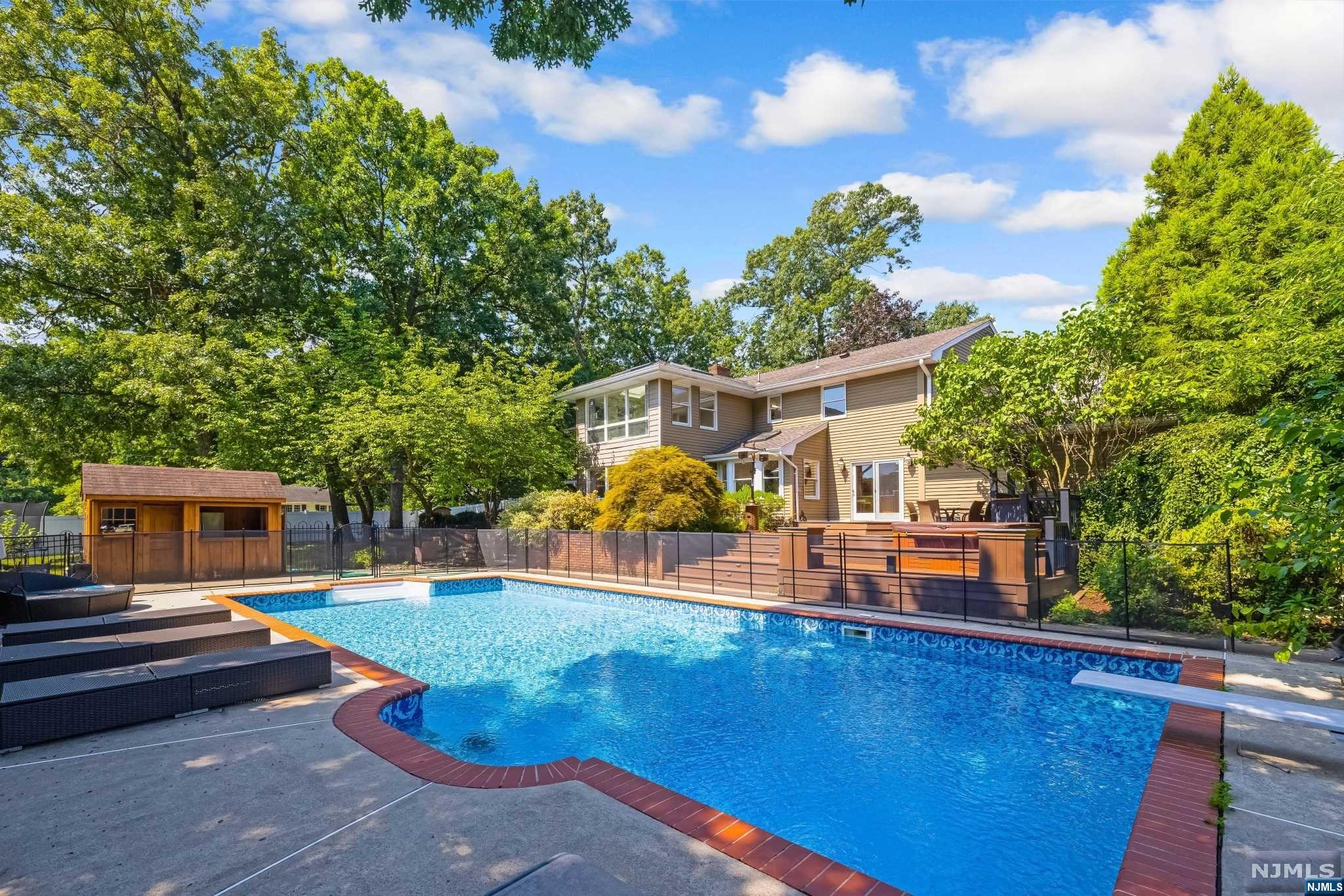 53 Hampshire Road