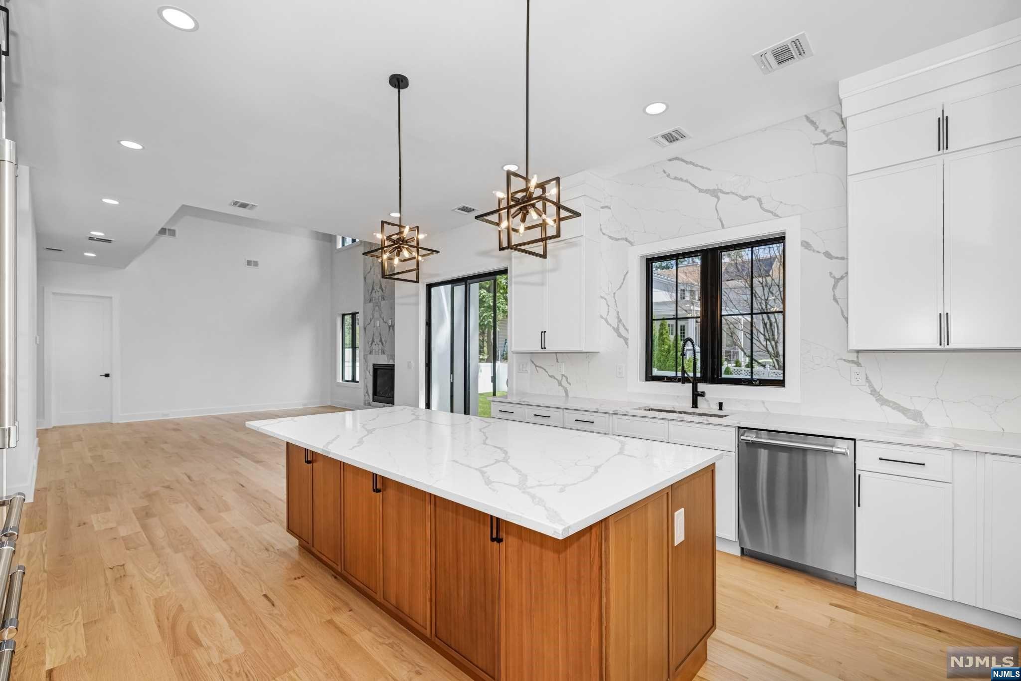 826 Godwin Road