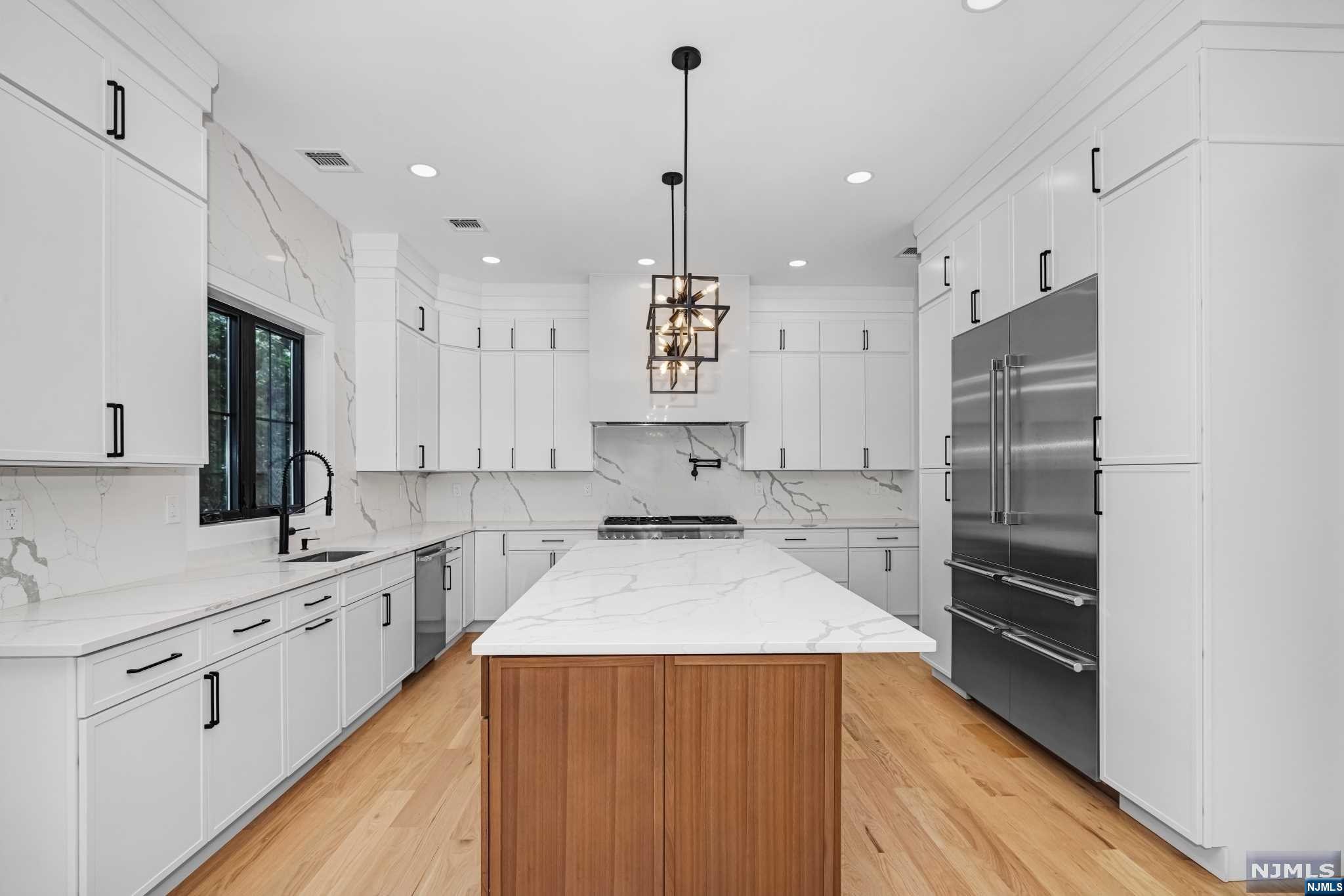 826 Godwin Road