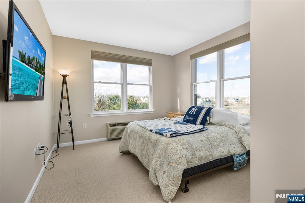 55 Melrose Terrace 306