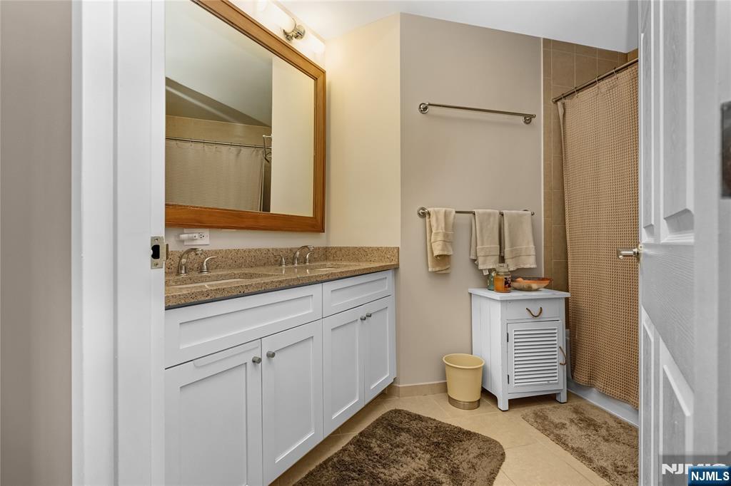 55 Melrose Terrace 306