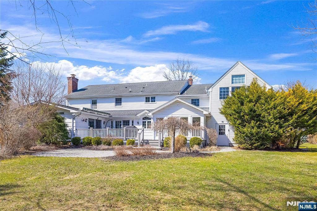 329 Dunham Place