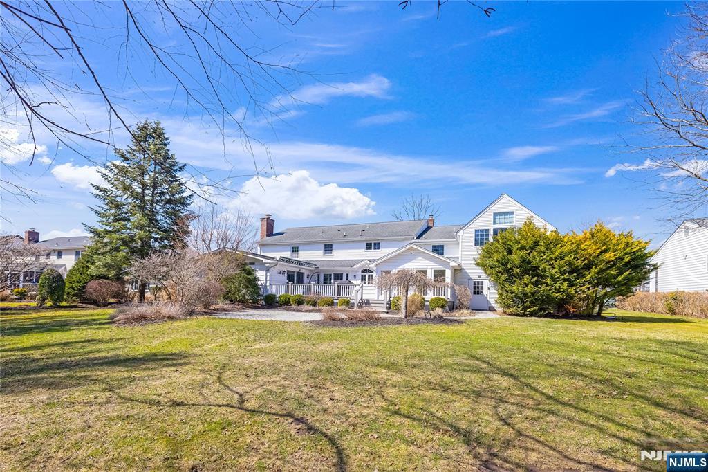 329 Dunham Place