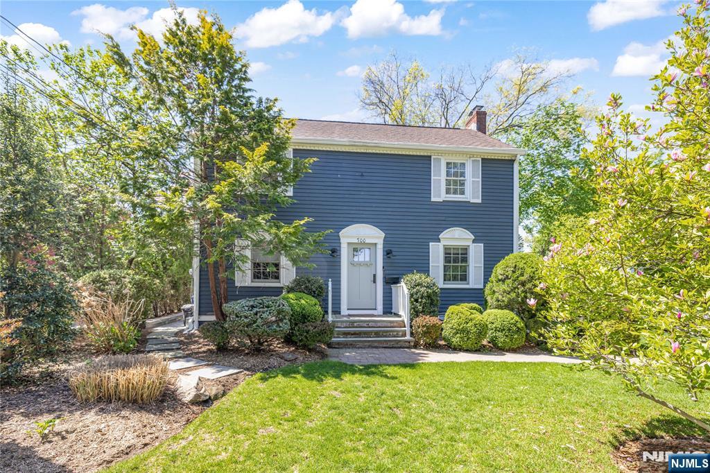 700 Ackerman Avenue
