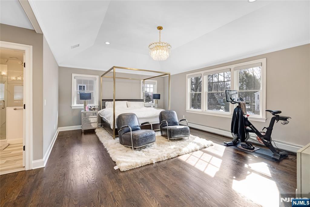 130 Starr Place