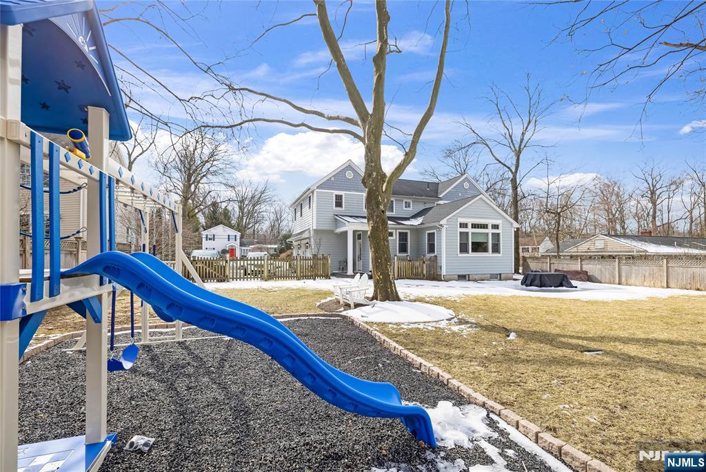 130 Starr Place