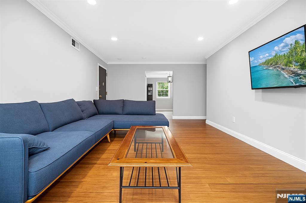 590 Center Street 1