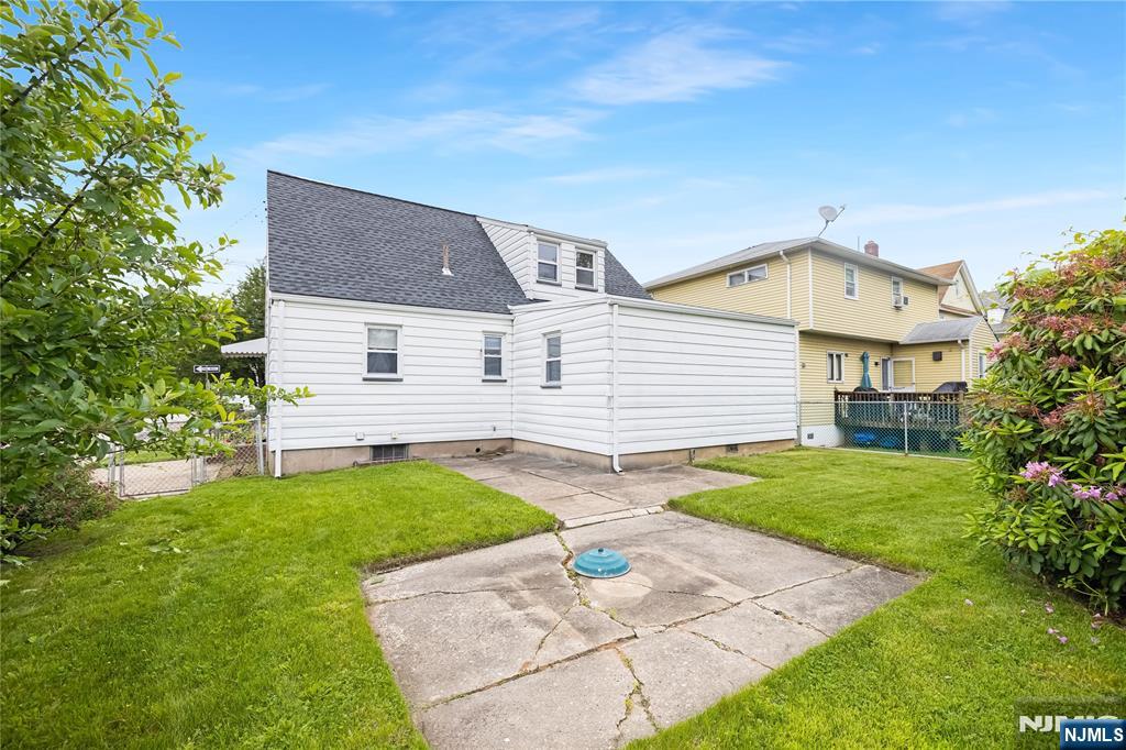 41 Hazelton Street