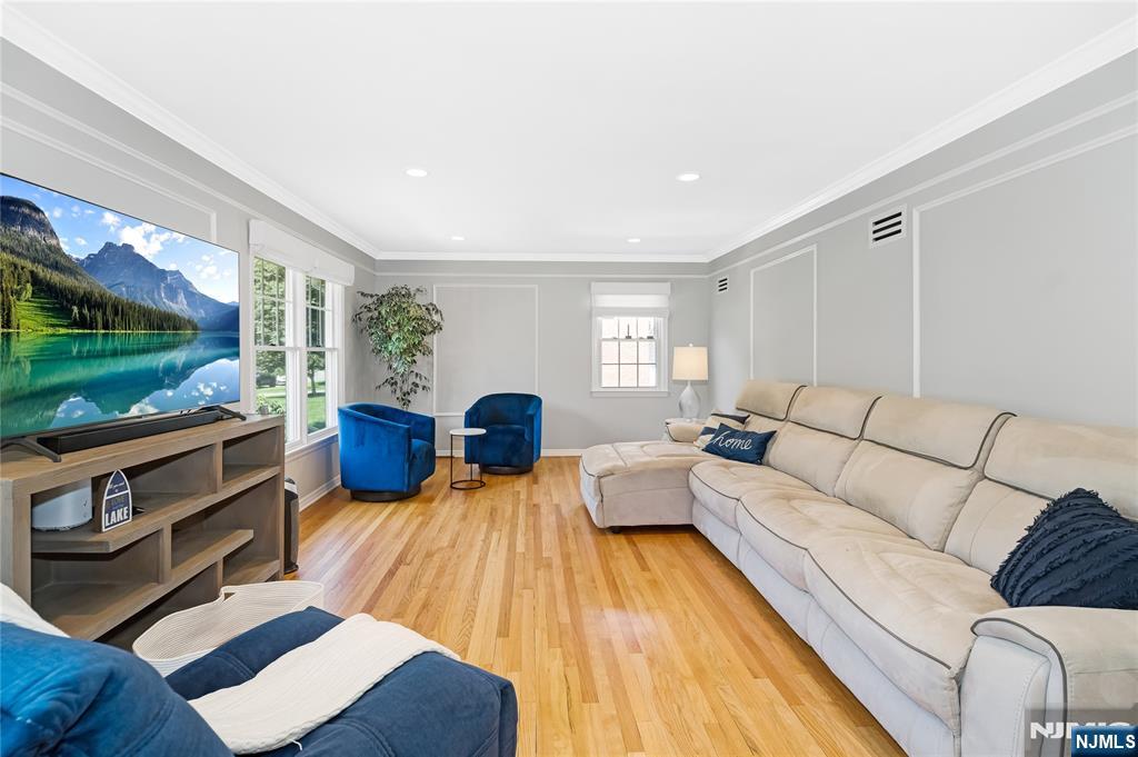 17 Windham Place