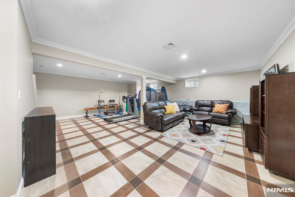 66 Andover Terrace