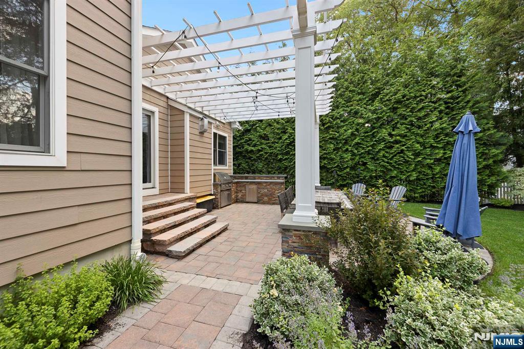 66 Andover Terrace