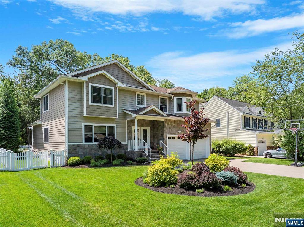 66 Andover Terrace