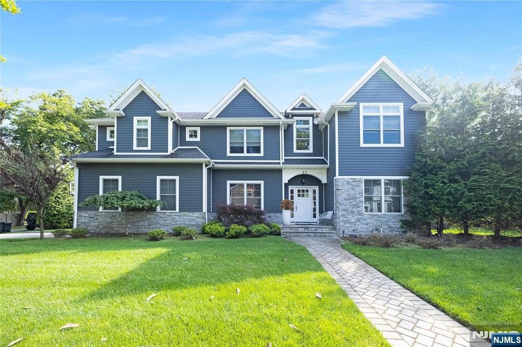 27 Central Avenue