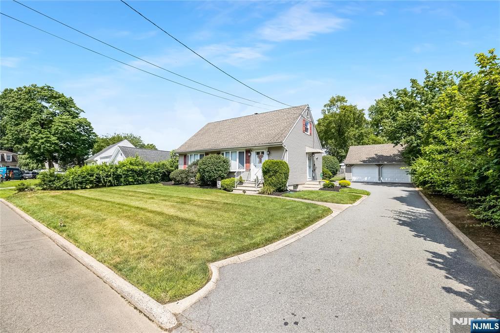 41 Oakley Way