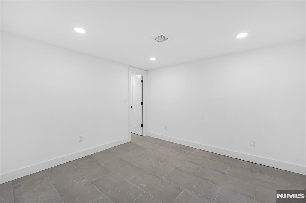 209 Cornwall Road