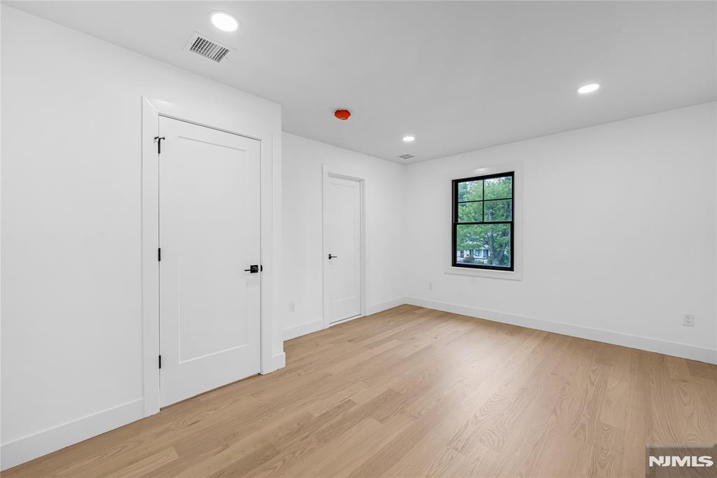 209 Cornwall Road