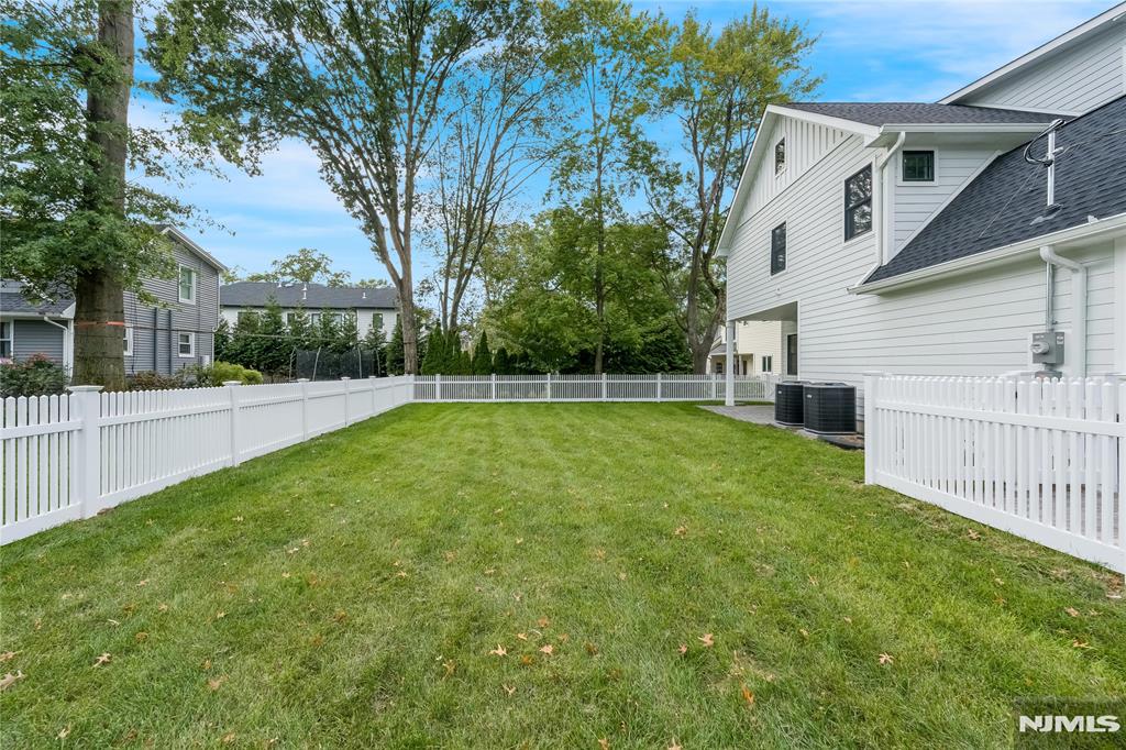 209 Cornwall Road