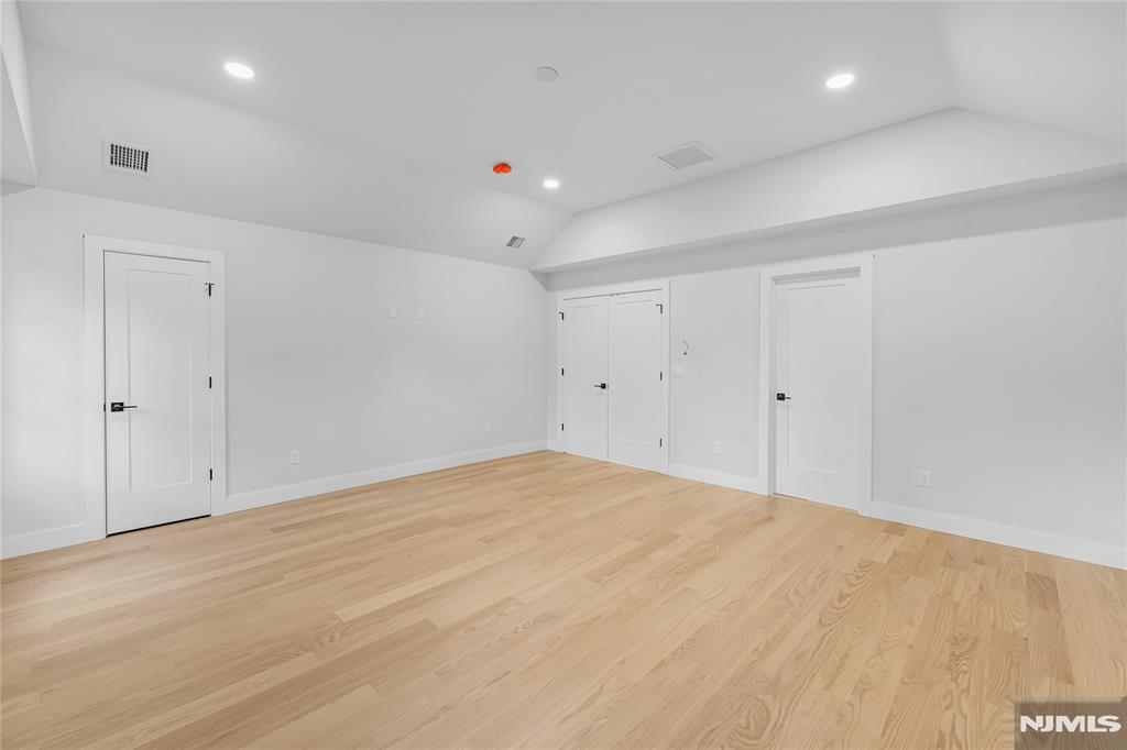 209 Cornwall Road