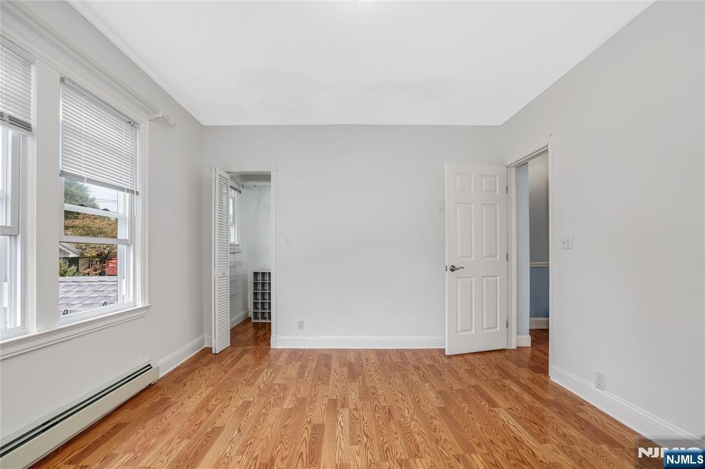 25 Smith Avenue B