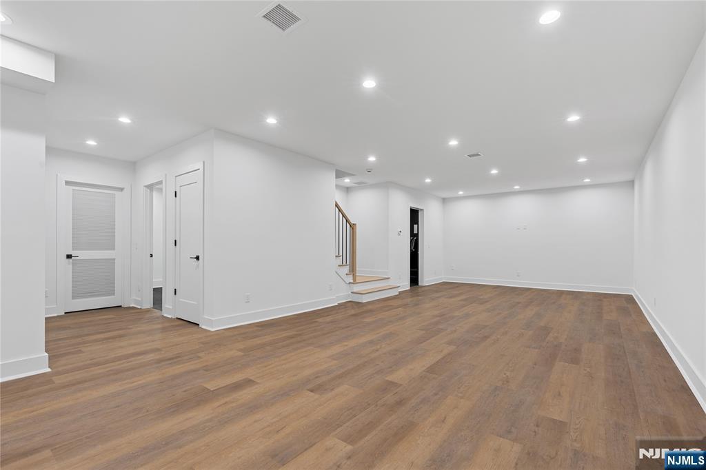 327 Harristown Road