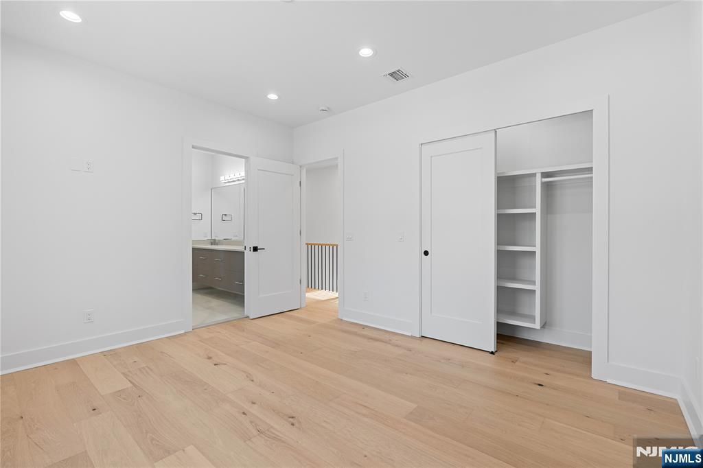 327 Harristown Road