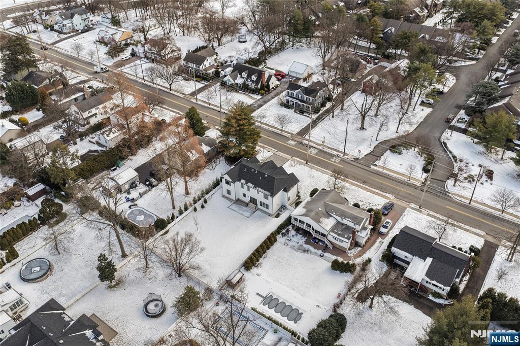 327 Harristown Road