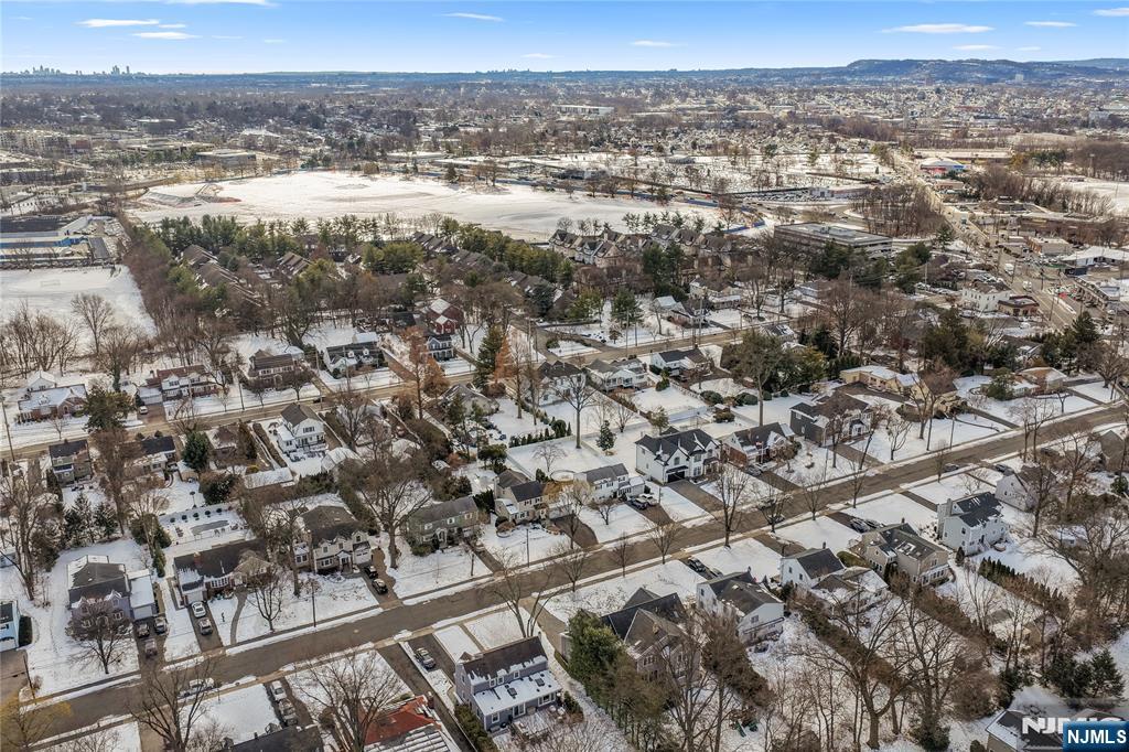 327 Harristown Road