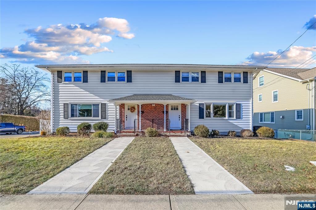 12 Maple Avenue A