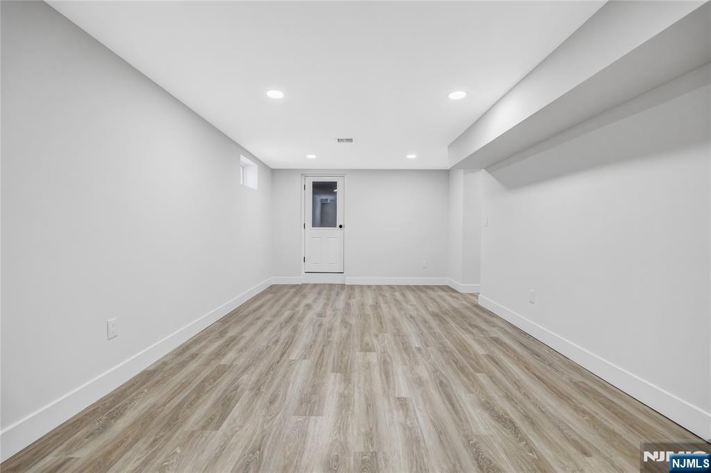 166 Forest Road