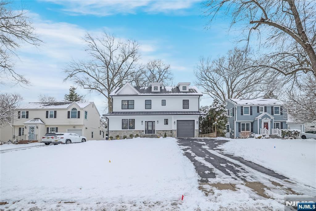 166 Forest Road