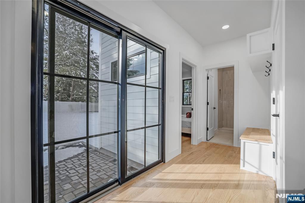 166 Forest Road