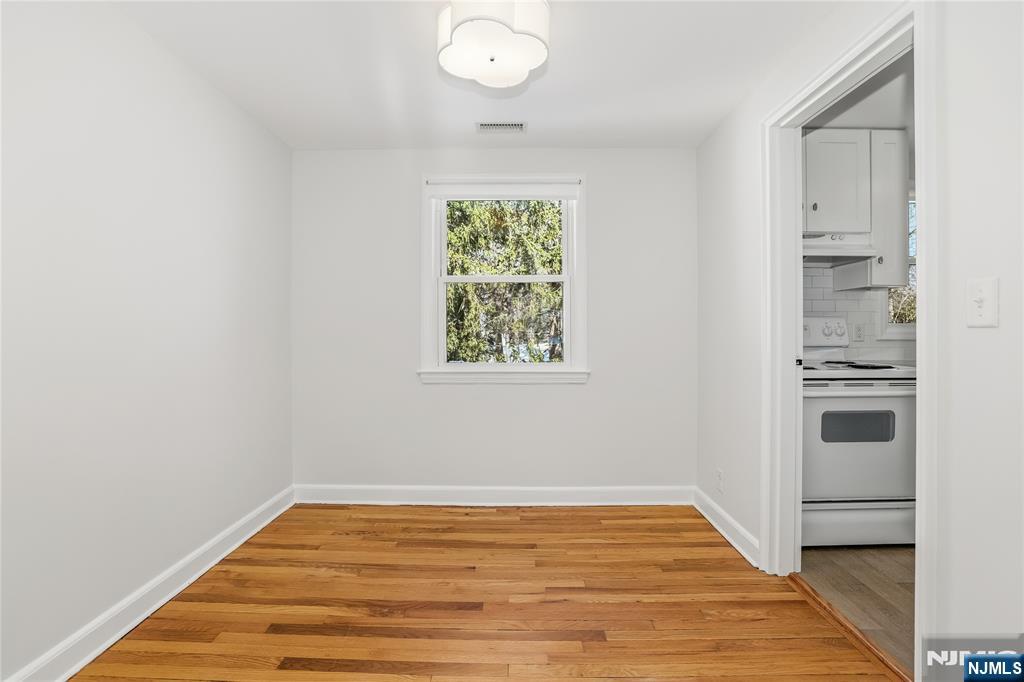 371 Gilbert Street 2