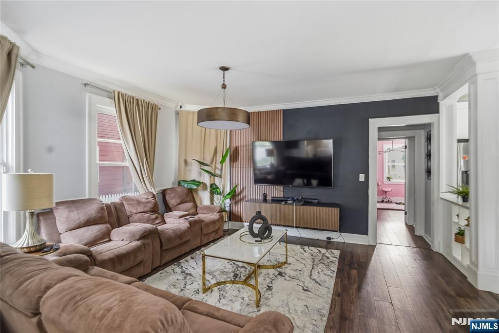 283 Hamilton Place