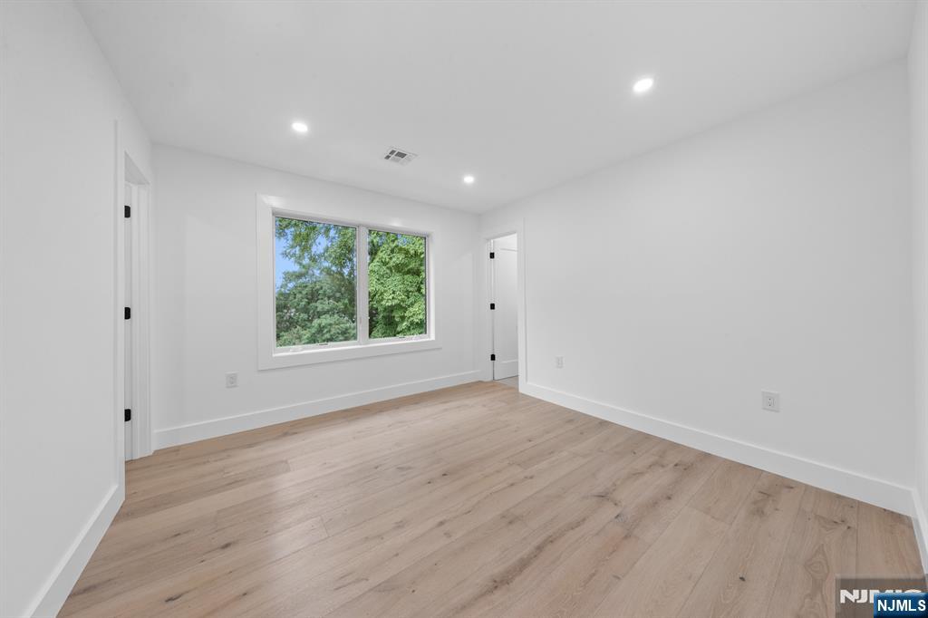 31-02 Gentner Road