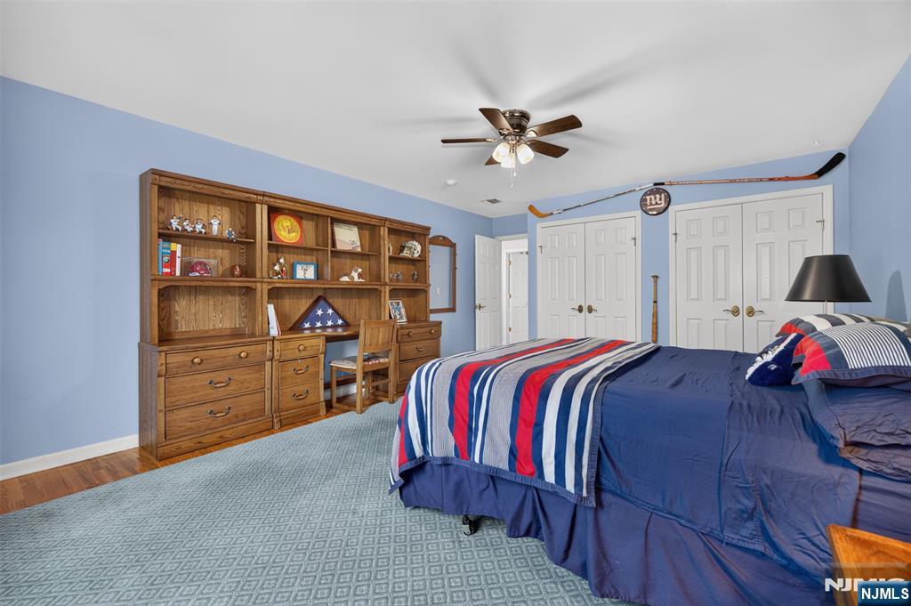 33 Crestwood Drive