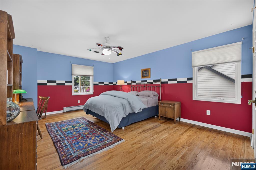 33 Crestwood Drive