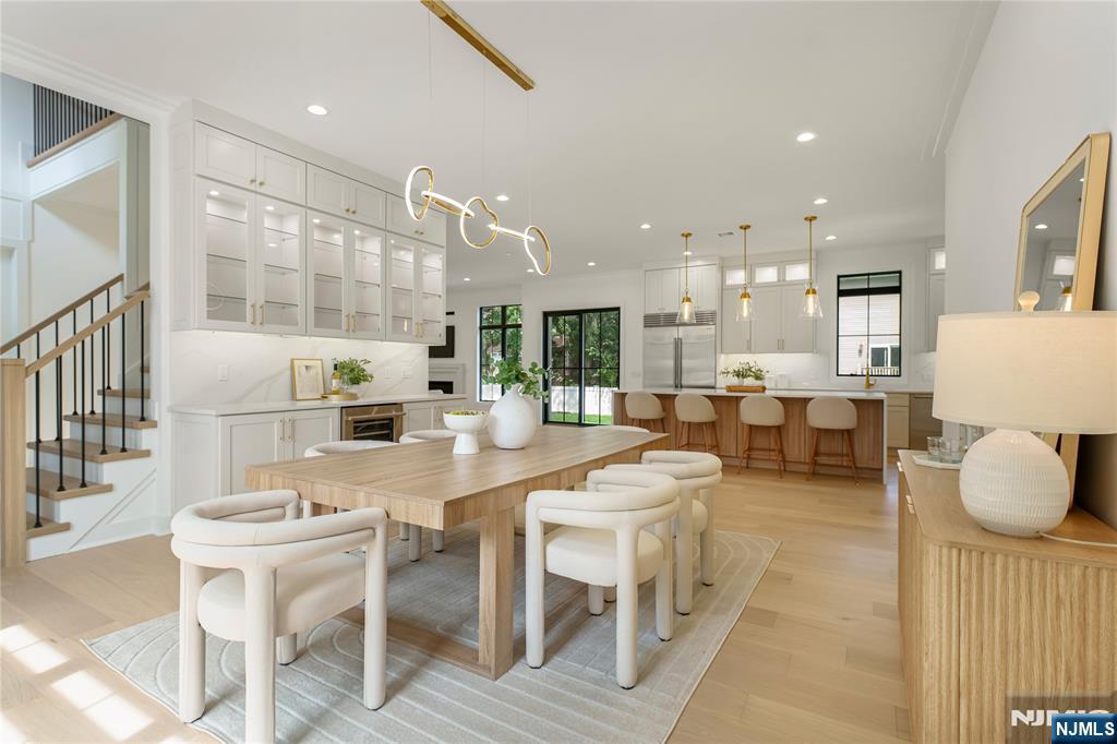 27 Crestwood Drive