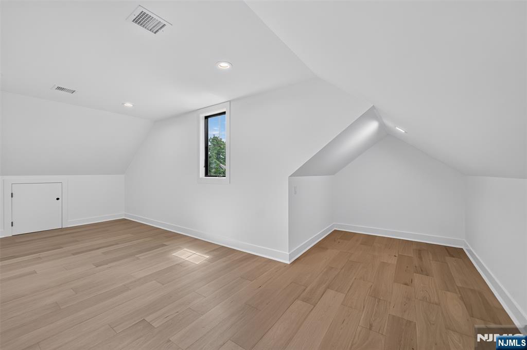 27 Crestwood Drive