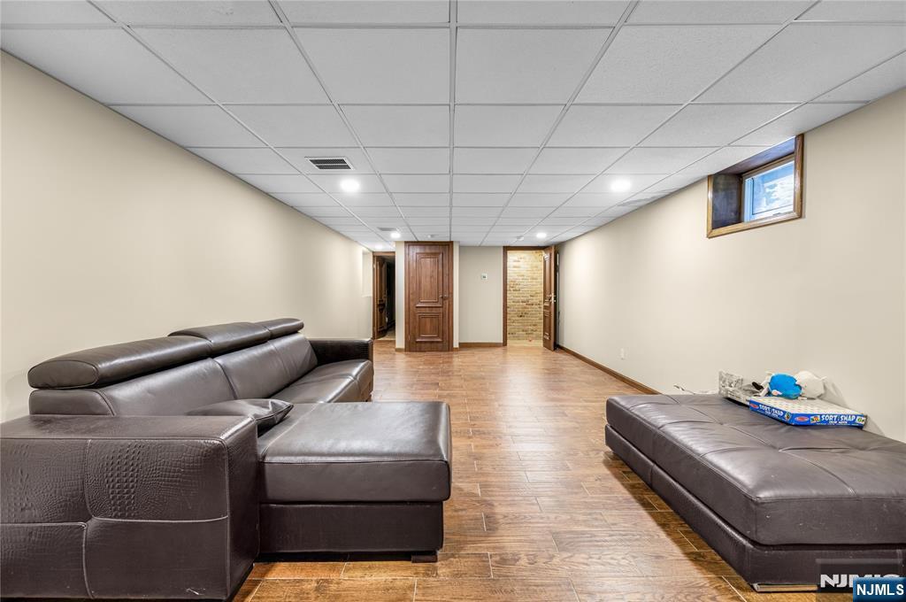 806 Stella Court
