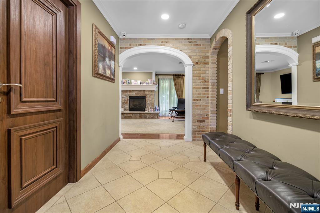 806 Stella Court