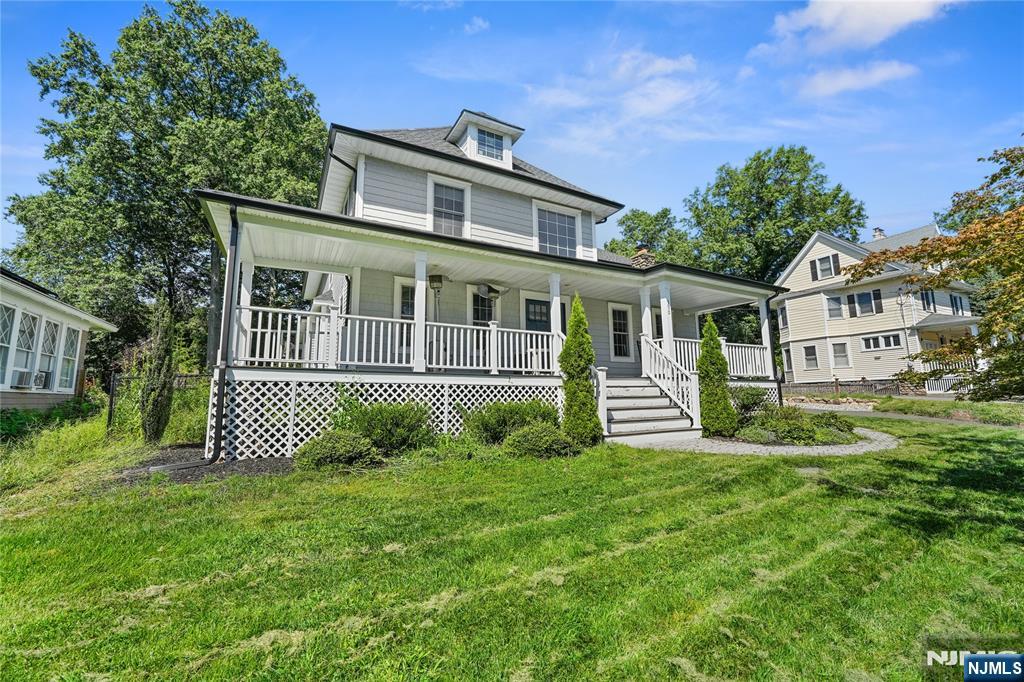 390 Prospect Street