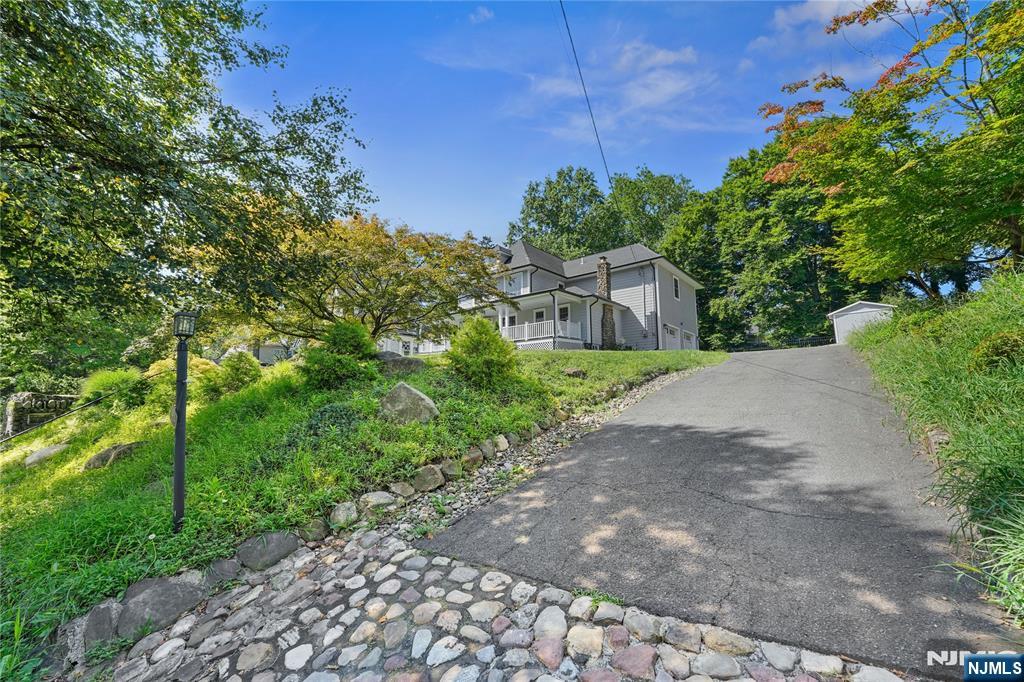 390 Prospect Street