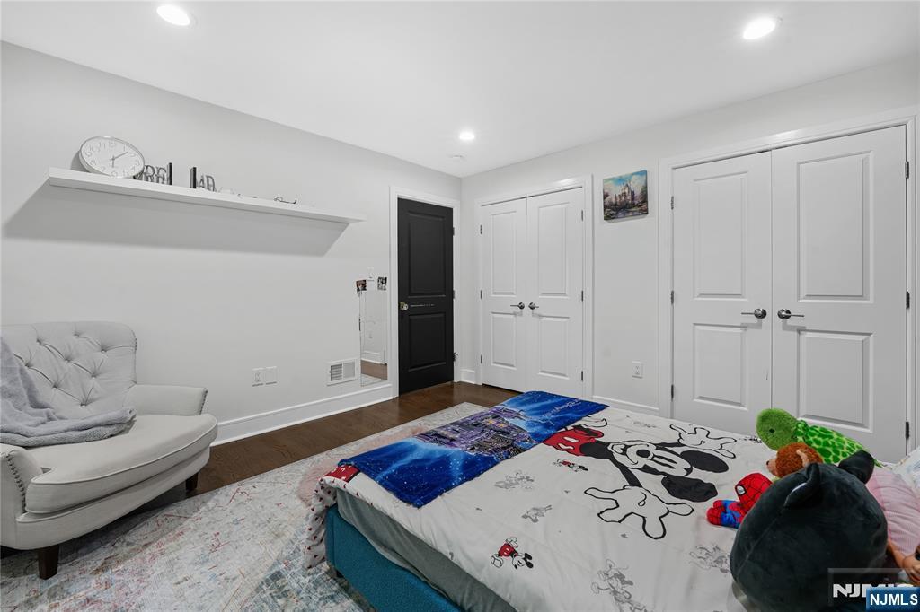 390 Prospect Street