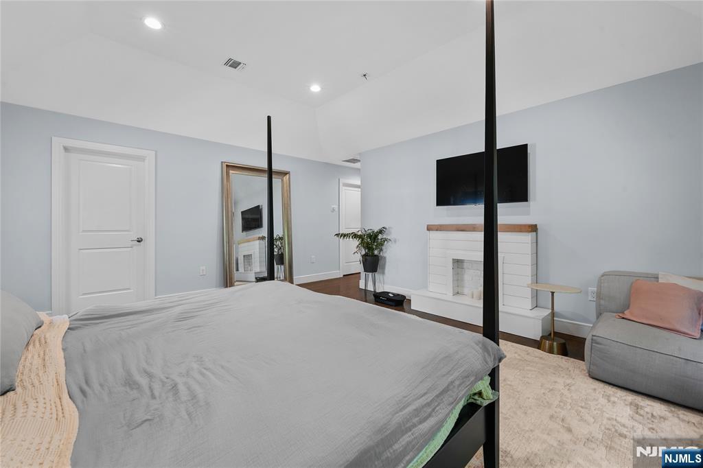 390 Prospect Street