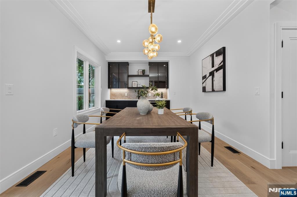 85 Oliver Road