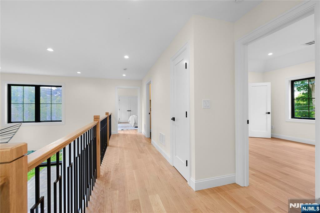 10 Radburn Road