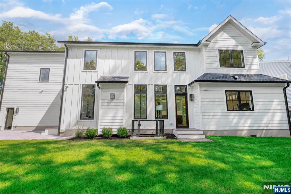 10 Radburn Road
