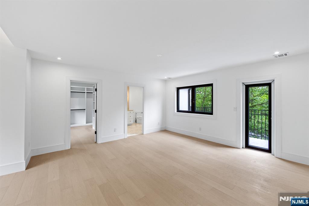 809 Shore Drive