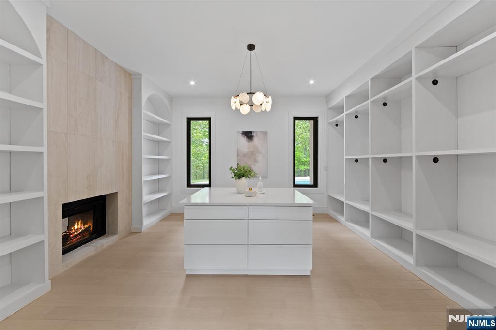 809 Shore Drive